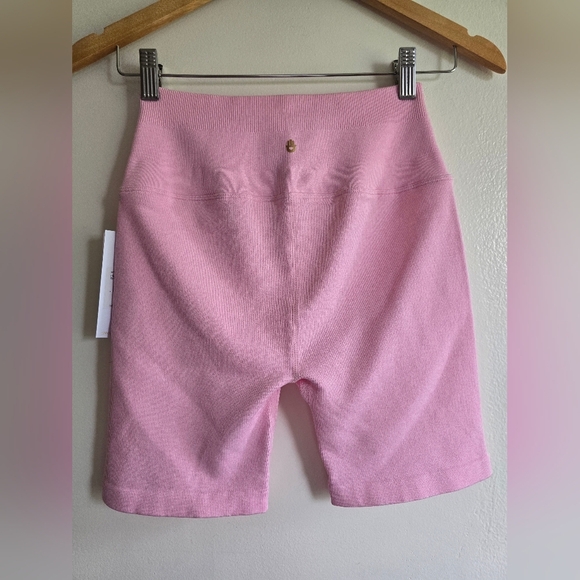 NEW! Spiritual Gangster, Heather Ribbed Biker Shorts,Heather Bubble Gum,Size M/L - Picture 2 of 8